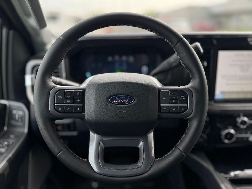 2027 Ford F-350SD Lariat