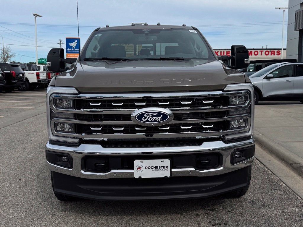2027 Ford F-350SD Lariat