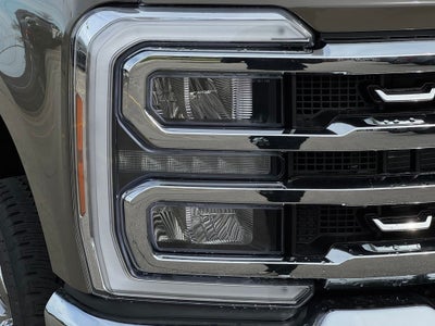 2027 Ford F-350SD Lariat