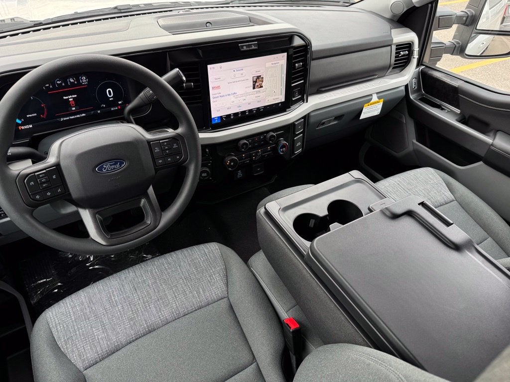 2027 Ford F-350SD XLT