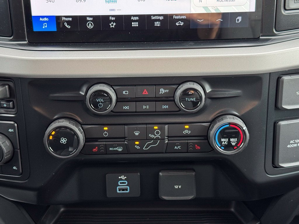 2027 Ford F-350SD XLT
