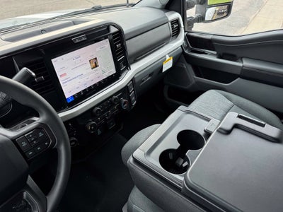2027 Ford F-350SD XLT