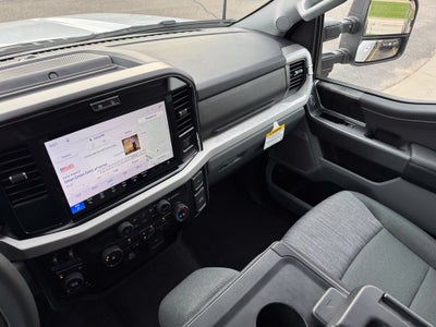 2027 Ford F-350SD XLT