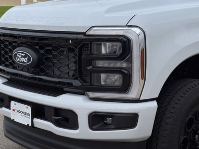 2027 Ford F-350SD XLT