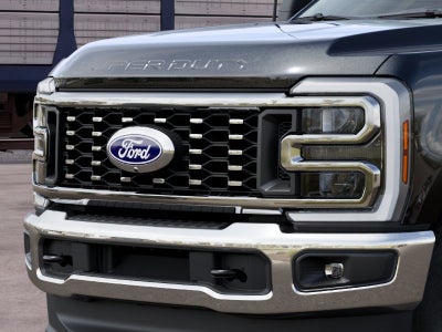 2027 Ford F-350SD XLT w/ Premium Package and 5th Wheel Prep
