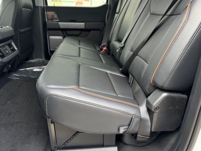 2027 Ford F-350SD Lariat