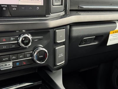 2027 Ford F-350SD Lariat