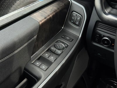 2027 Ford F-350SD Lariat