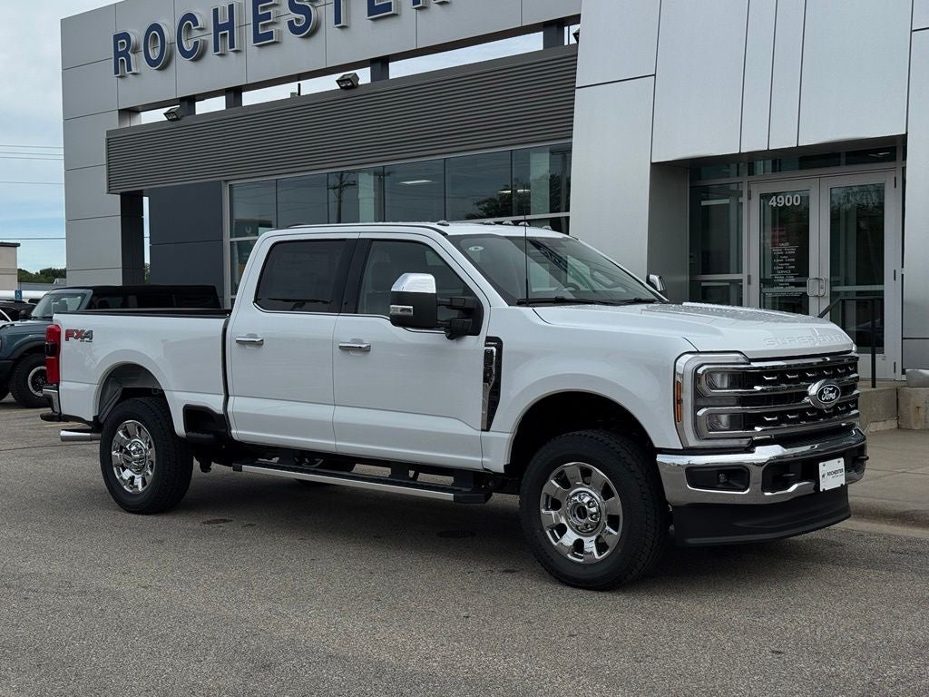 2027 Ford F-350SD Lariat