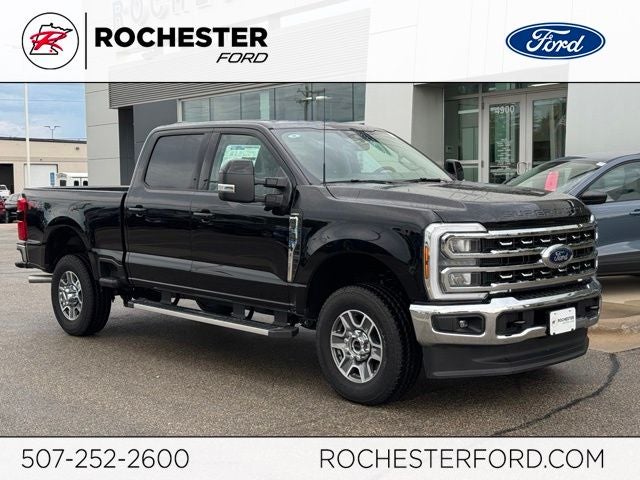 2026 Ford F-350SD Lariat w/FX4 Pkg + Tailgate Step