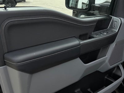 2027 Ford F-350SD XLT w/Carhartt Pkg
