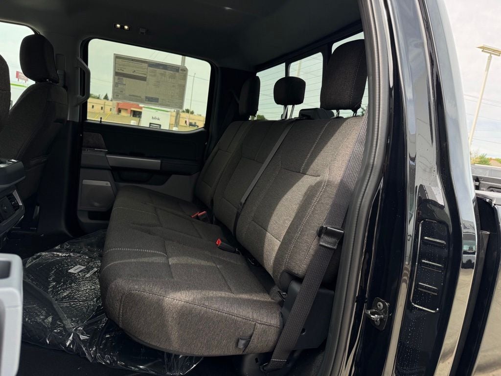 2027 Ford F-350SD XLT w/Carhartt Pkg