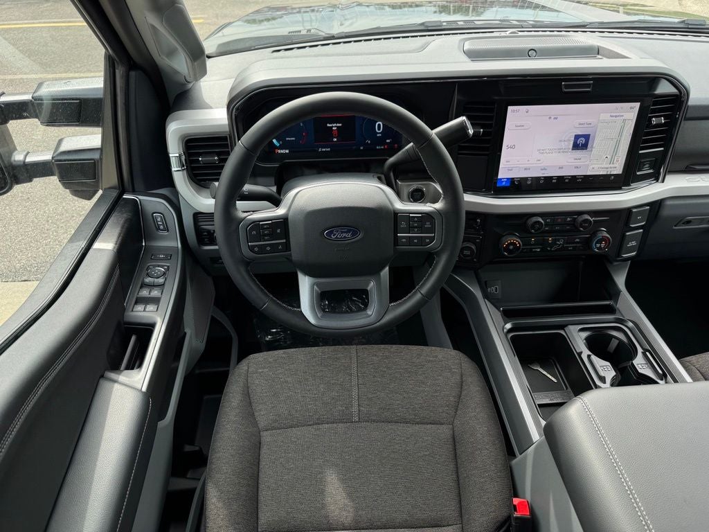 2027 Ford F-350SD XLT w/Carhartt Pkg