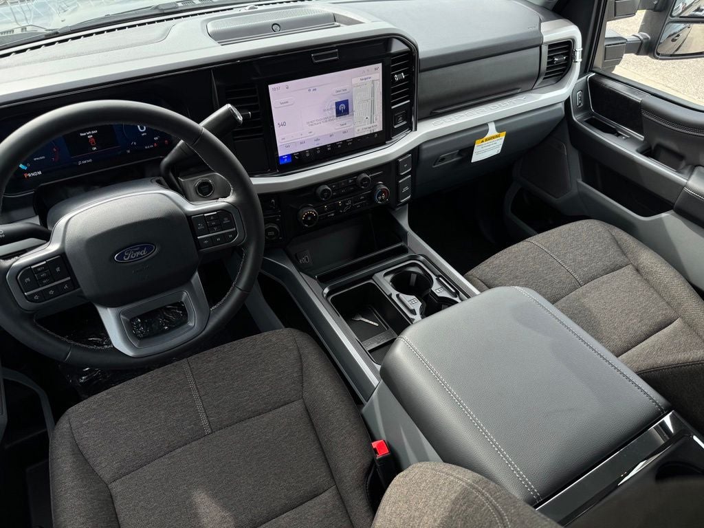 2027 Ford F-350SD XLT w/Carhartt Pkg