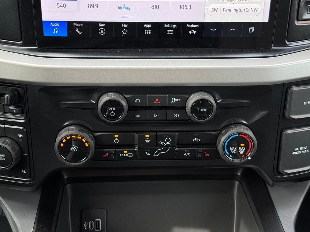 2027 Ford F-350SD XLT w/Carhartt Pkg