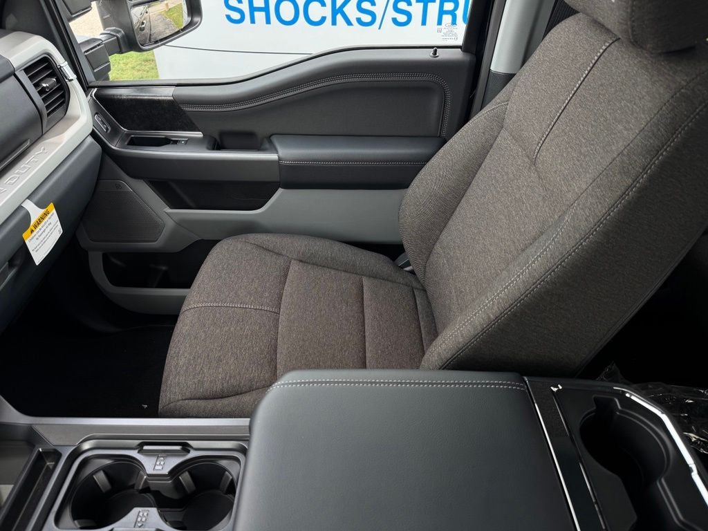 2027 Ford F-350SD XLT w/Carhartt Pkg