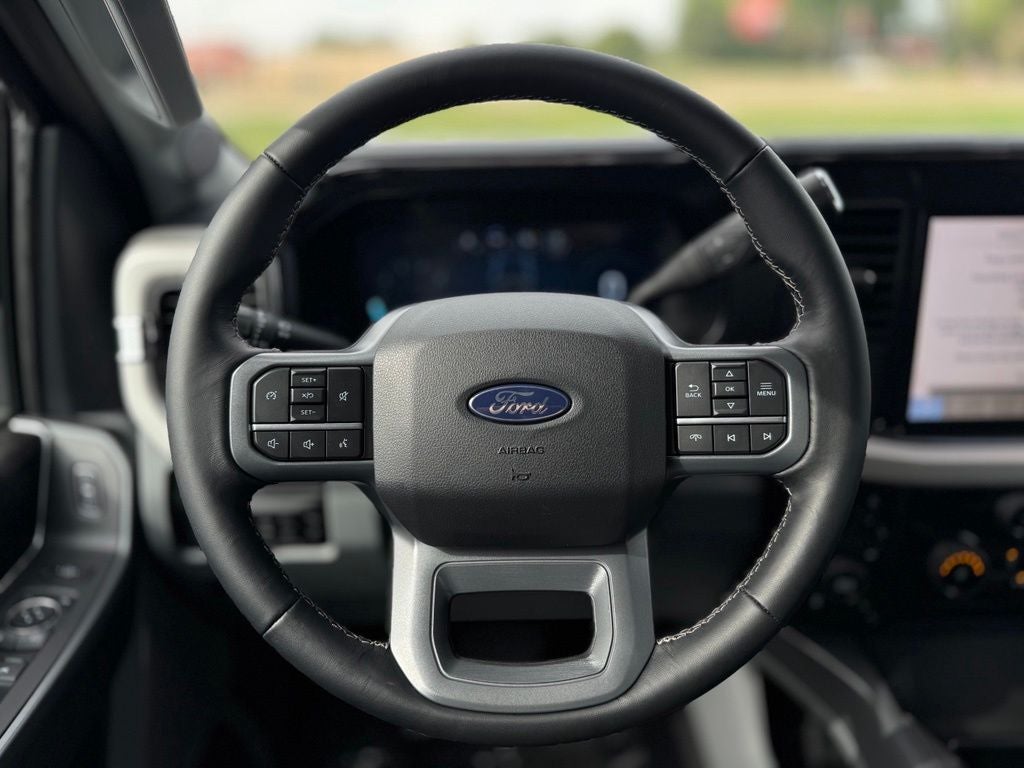 2027 Ford F-350SD XLT w/Carhartt Pkg