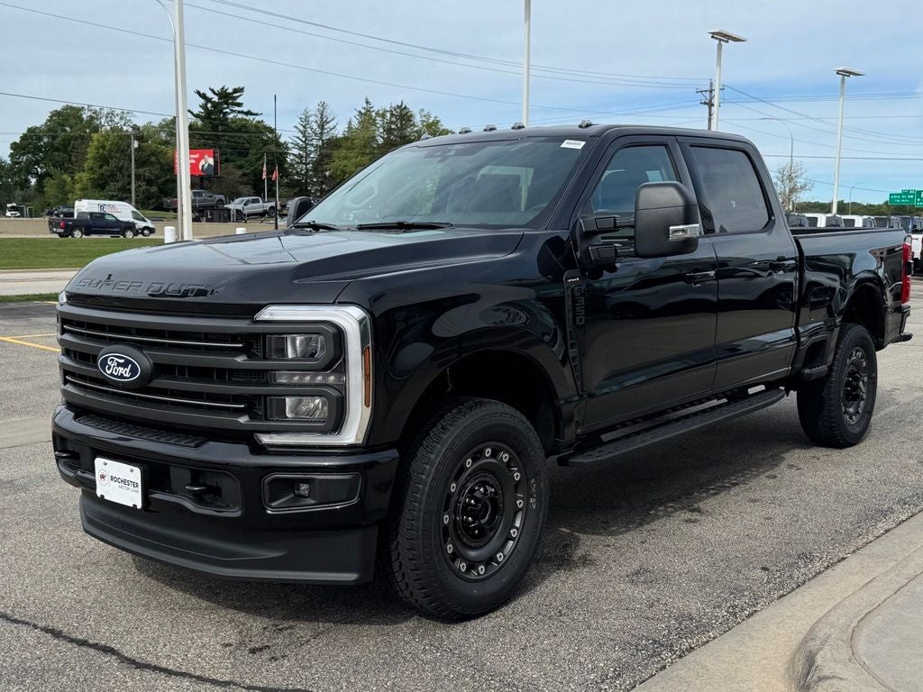 2027 Ford F-350SD XLT w/Carhartt Pkg