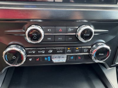 2026 Ford F-350SD Lariat w/5th Wheel Prep + Ultimate Pkg