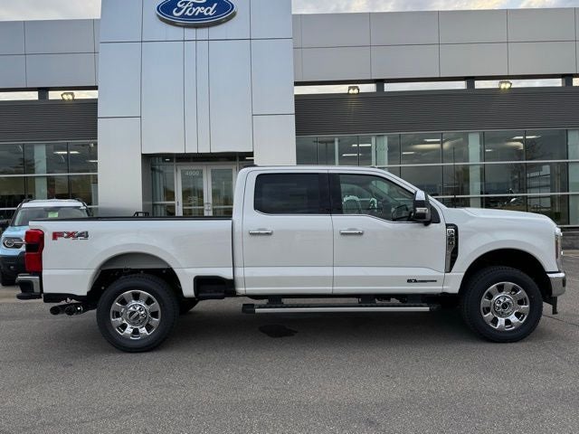 2026 Ford F-350SD Lariat w/FX4 pkg + 5th Wheel Prep