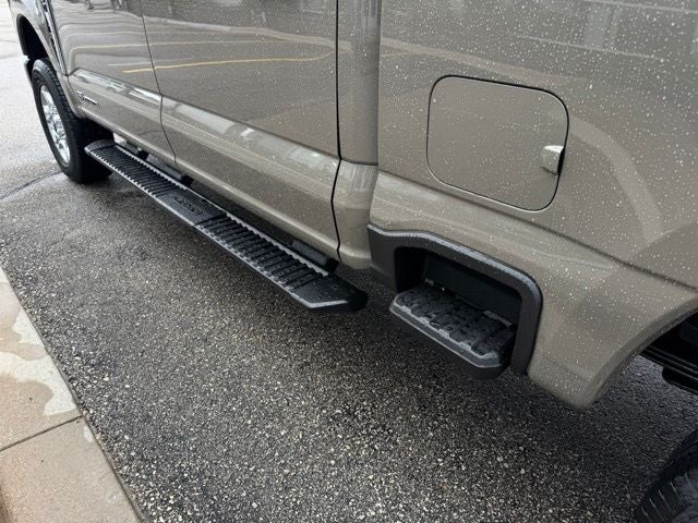 2026 Ford F-350SD XLT w/5th Wheel Prep + Tailgate Step
