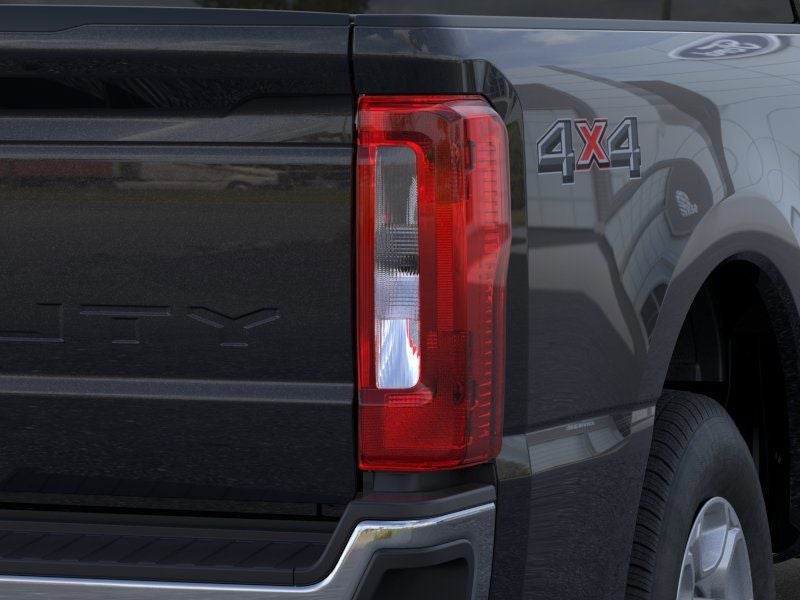 2026 Ford F-350SD XLT w/5th Wheel Prep Pkg