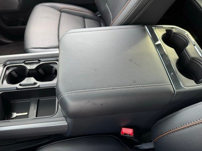 2026 Ford F-350SD Lariat w/FX4 Pkg + Tailgate Step