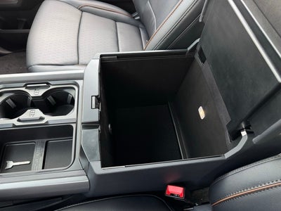 2026 Ford F-350SD Lariat w/FX4 Pkg + Tailgate Step