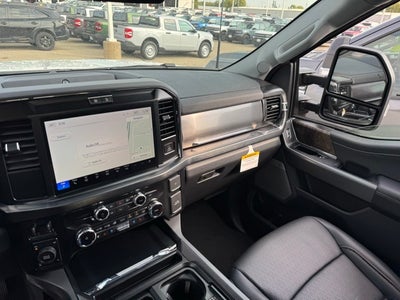 2026 Ford F-350SD Lariat w/FX4 Pkg + Tailgate Step