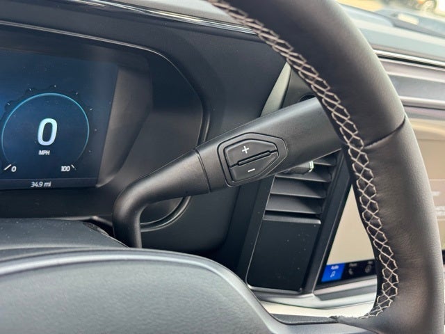 2026 Ford F-350SD Lariat w/FX4 Pkg + Tailgate Step