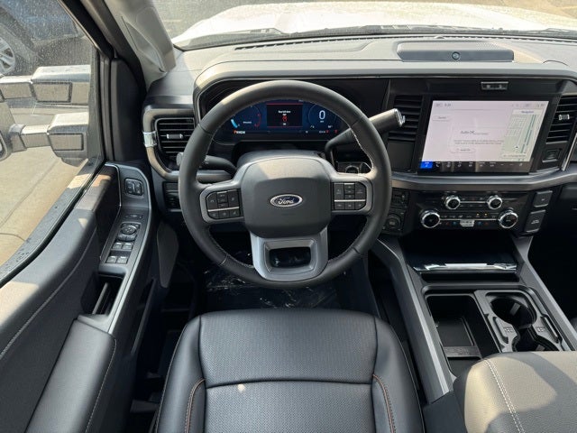 2026 Ford F-350SD Lariat w/FX4 Pkg + Tailgate Step