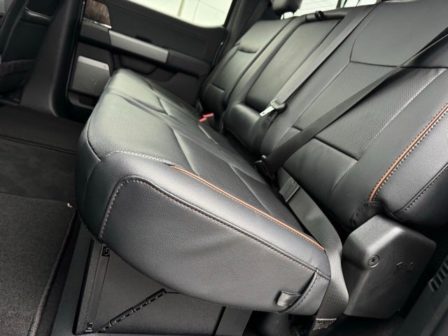 2026 Ford F-350SD Lariat 8' Bed w/FX4 + 5th Wheel Prep