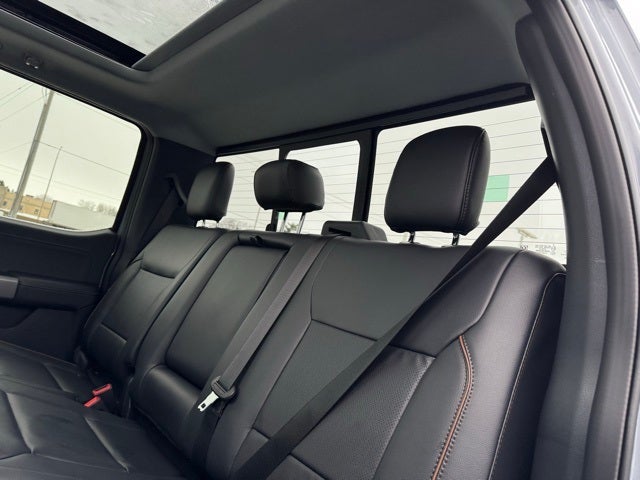 2026 Ford F-350SD Lariat 8' Bed w/FX4 + 5th Wheel Prep