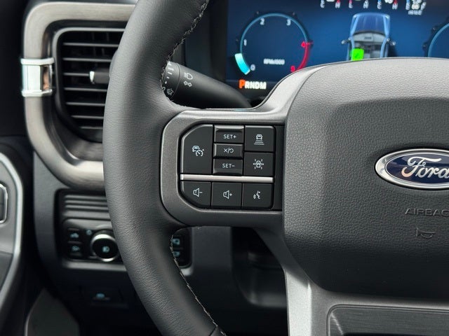 2026 Ford F-350SD Lariat 8' Bed w/FX4 + 5th Wheel Prep