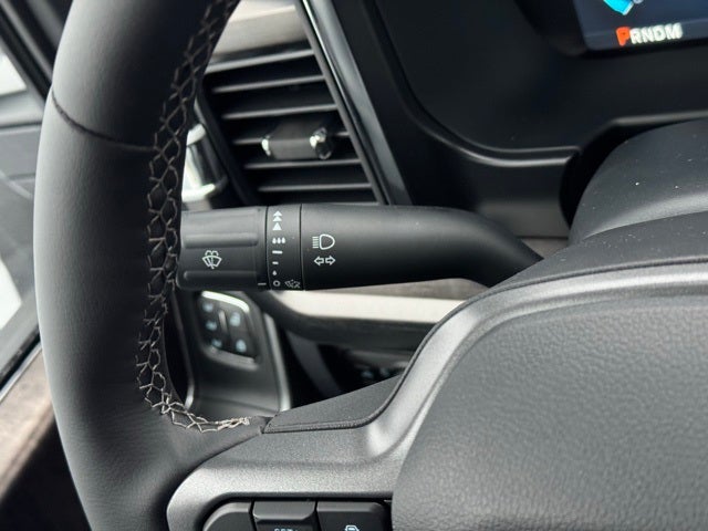 2026 Ford F-350SD Lariat 8' Bed w/FX4 + 5th Wheel Prep