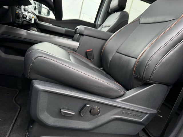 2026 Ford F-350SD Lariat 8' Bed w/FX4 + 5th Wheel Prep