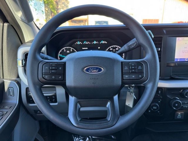 2026 Ford F-350SD XLT w/5th Wheel Prep Pkg