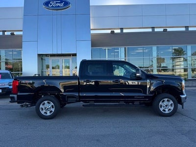 2026 Ford F-350SD XLT w/5th Wheel Prep Pkg