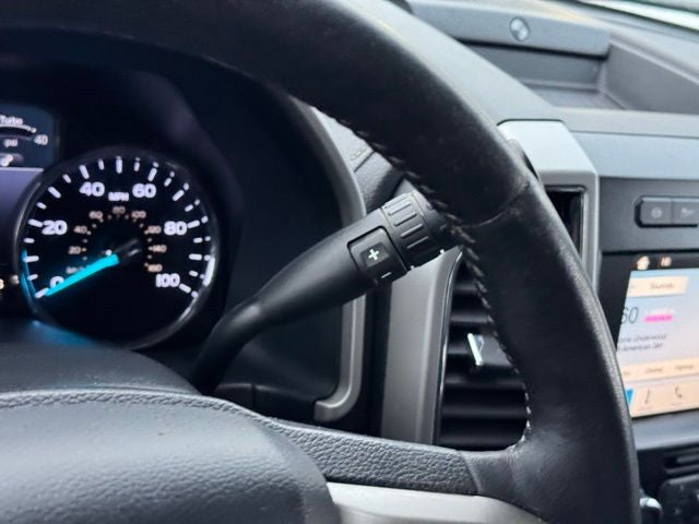 2019 Ford F-350SD Lariat w/ Navigation + Rear CHMSL Camera