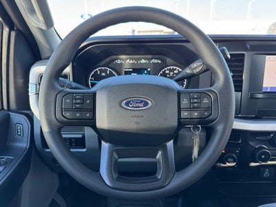 2026 Ford F-350SD XL w/Tailgate Step + 5th Wheel Prep