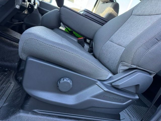 2026 Ford F-350SD XL w/Tailgate Step + 5th Wheel Prep