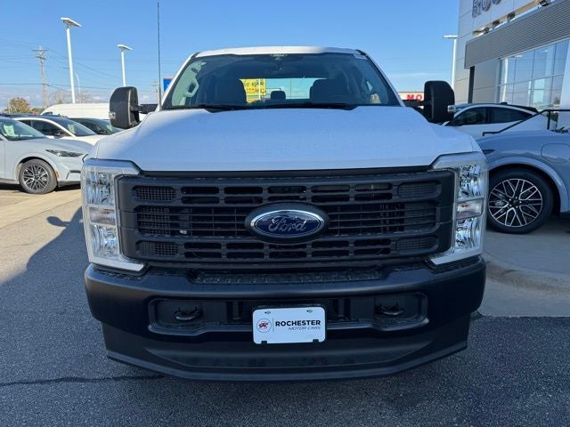 2026 Ford F-350SD XL w/Tailgate Step + 5th Wheel Prep