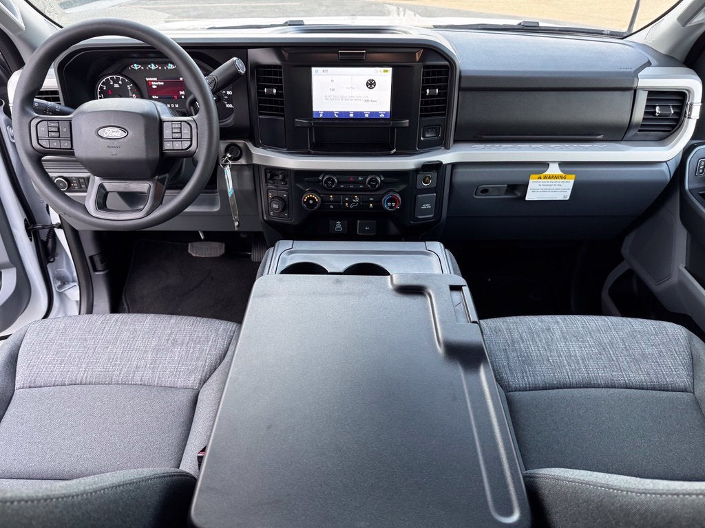 2027 Ford F-350SD XLT