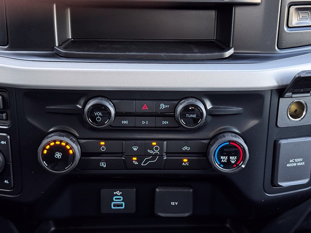 2027 Ford F-350SD XLT