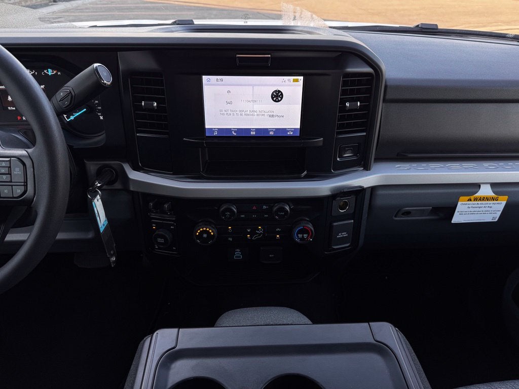 2027 Ford F-350SD XLT