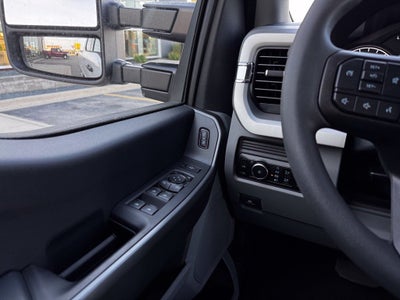 2027 Ford F-350SD XLT