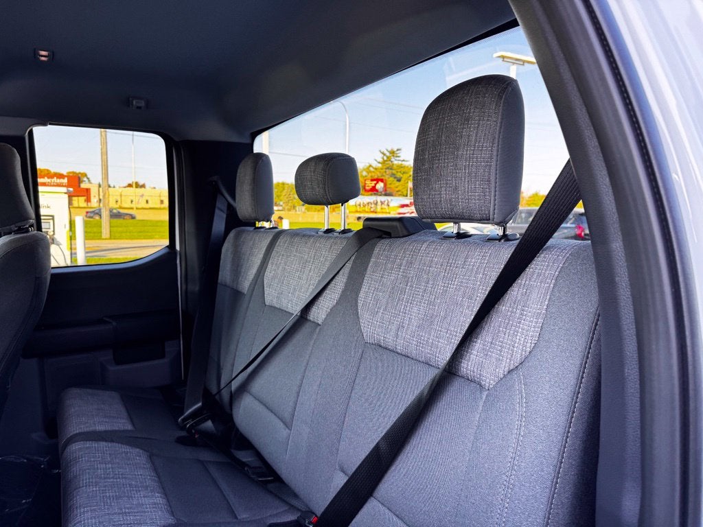 2027 Ford F-350SD XLT