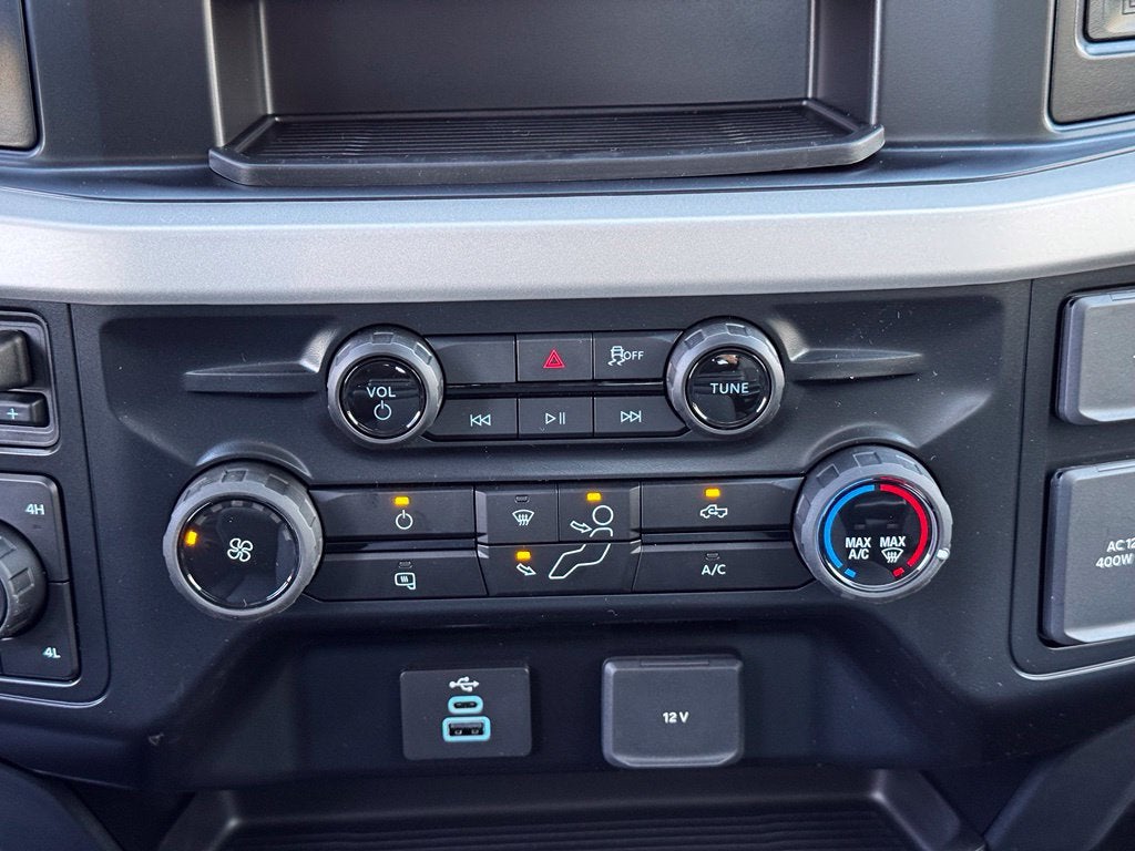 2027 Ford F-350SD XLT