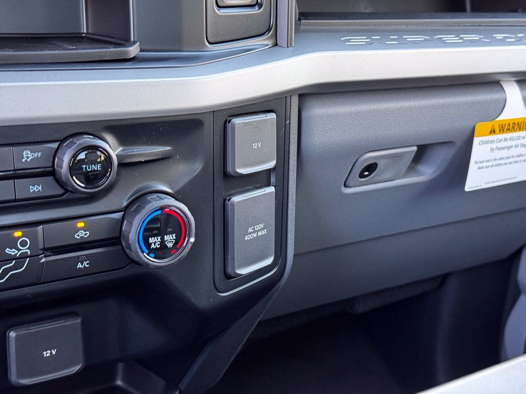 2027 Ford F-350SD XLT