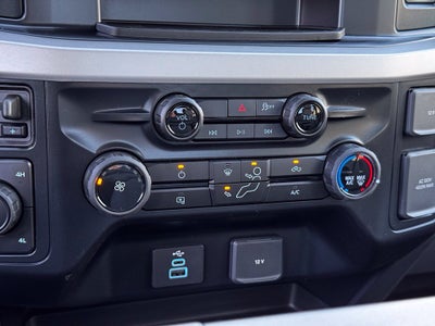 2027 Ford F-350SD XLT